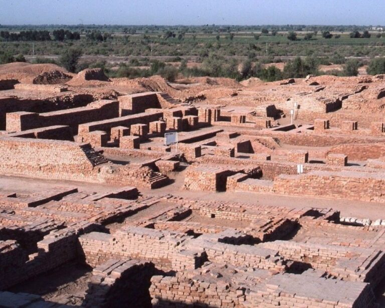 Dholavira – A Journey into the Indus Valley Civilisation